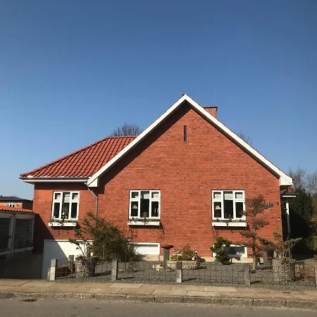 Spangsbo Πανσιόν *